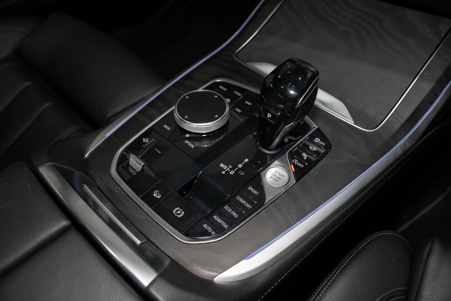 2019 BMW X7 Xdrive30d SUV Image 21