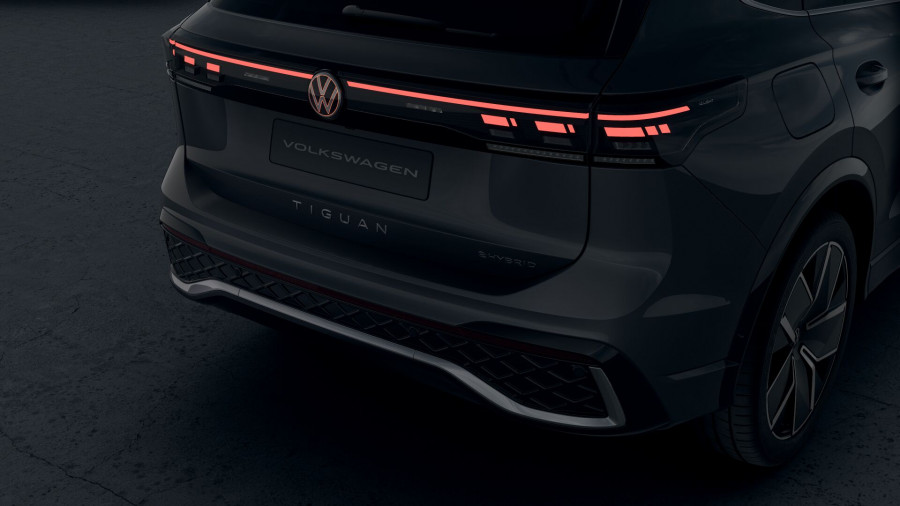 2026 Volkswagen Tiguan CT 200TSI eHybrid R-Line SUV Image 5