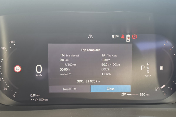 2023 Volvo XC40 XZ Ultimate B5 Dark SUV Image 21