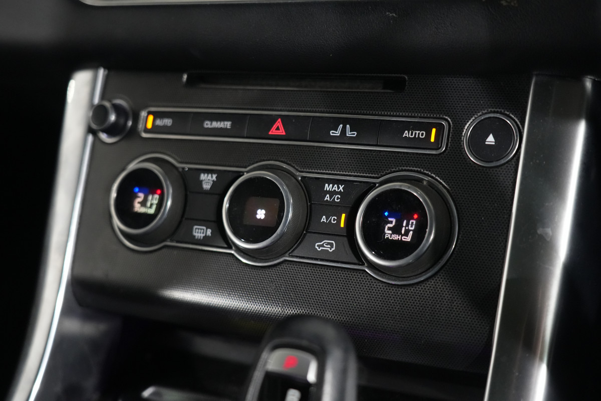 2015 Land Rover Range Rover Sport SDV6 HSE Dynamic SUV
