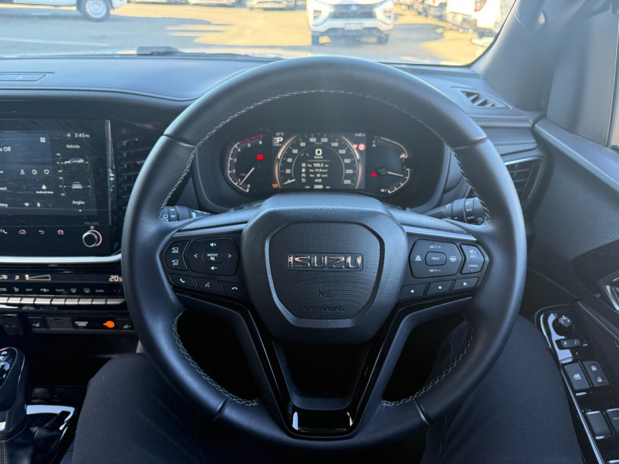 2025 MY25.5 Isuzu MU-X RJ LS-T SUV Image 14