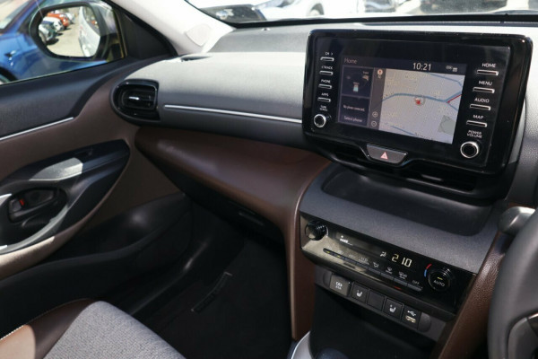 2021 Toyota Yaris Cross MXPB10R Urban SUV Image 10
