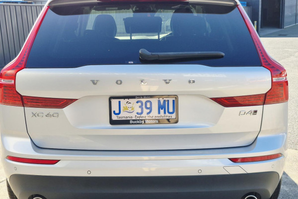 2020 MY21 Volvo XC60 UZ D4 Momentum SUV Image 4