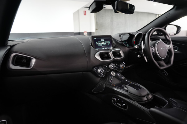 2019 Aston Martin Vantage Coupe Image 25