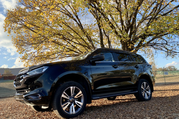 2023 Isuzu MU-X RJ LS-T SUV