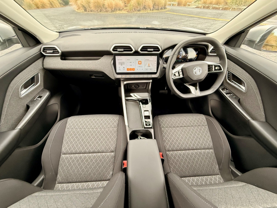 2026 MG ZS ZS32 Excite Hybrid+ SUV Image 16