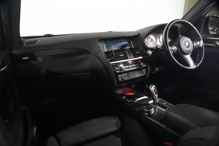 2017 BMW X3 xDrive20d SUV Image 12