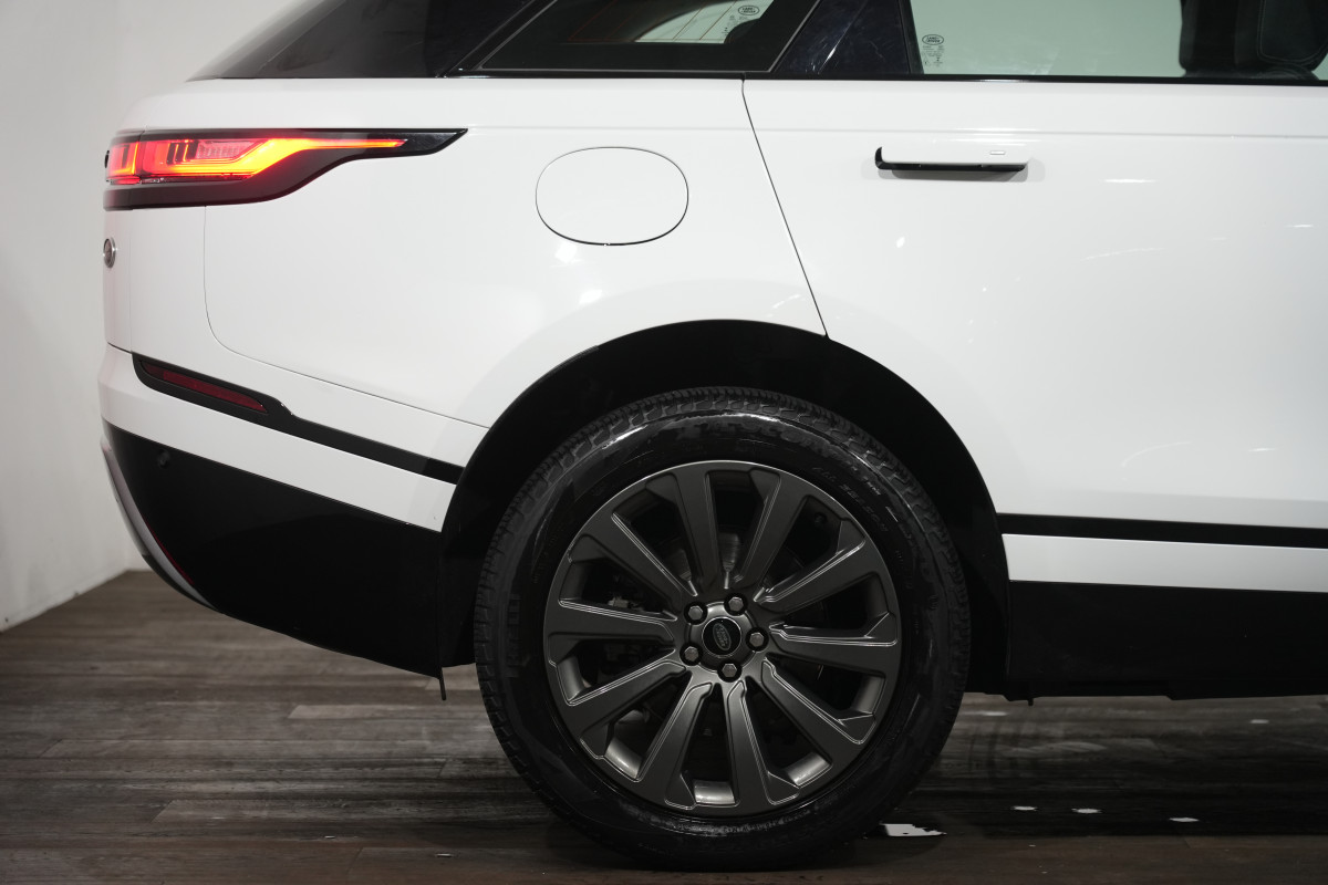 2022 Land Rover Range Rover Velar L560 P250 R-Dynamic SE SUV