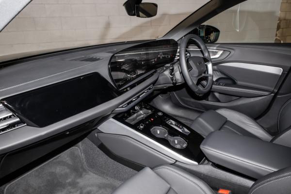 2025 Audi A5 B10 TFSI 150kW S line Sedan image 8