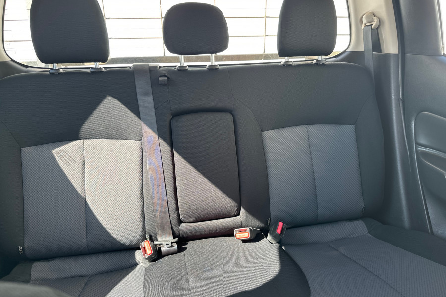 2021 Mitsubishi Triton MR GLX Ute Image 13