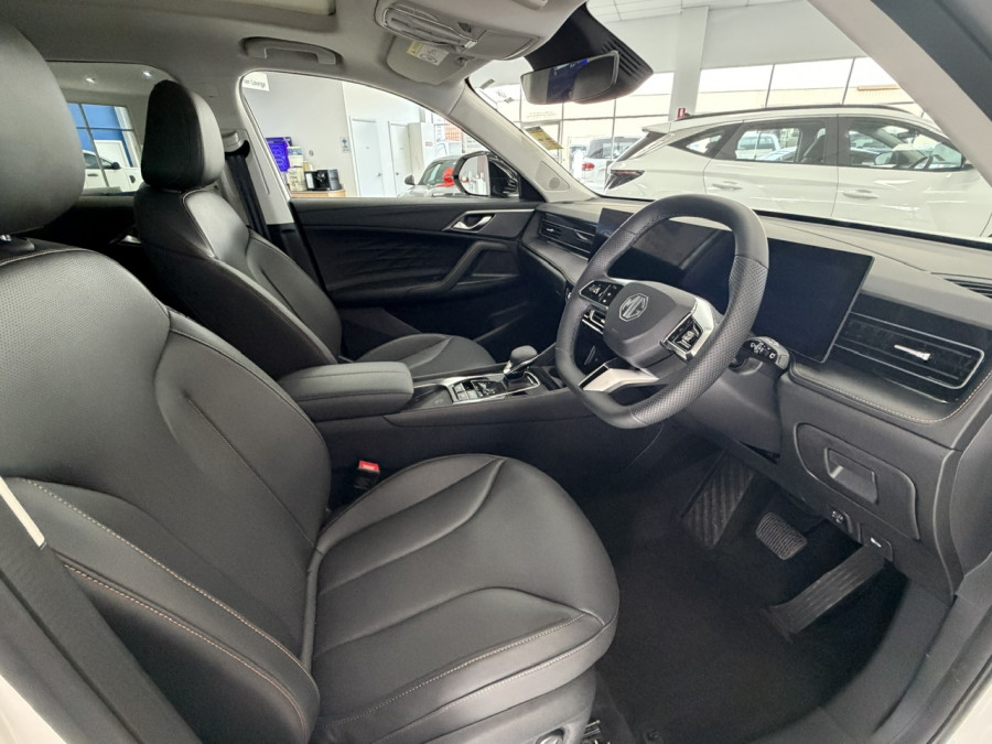 2025 MG HS AS33H Essence Hybrid+ SUV Image 12