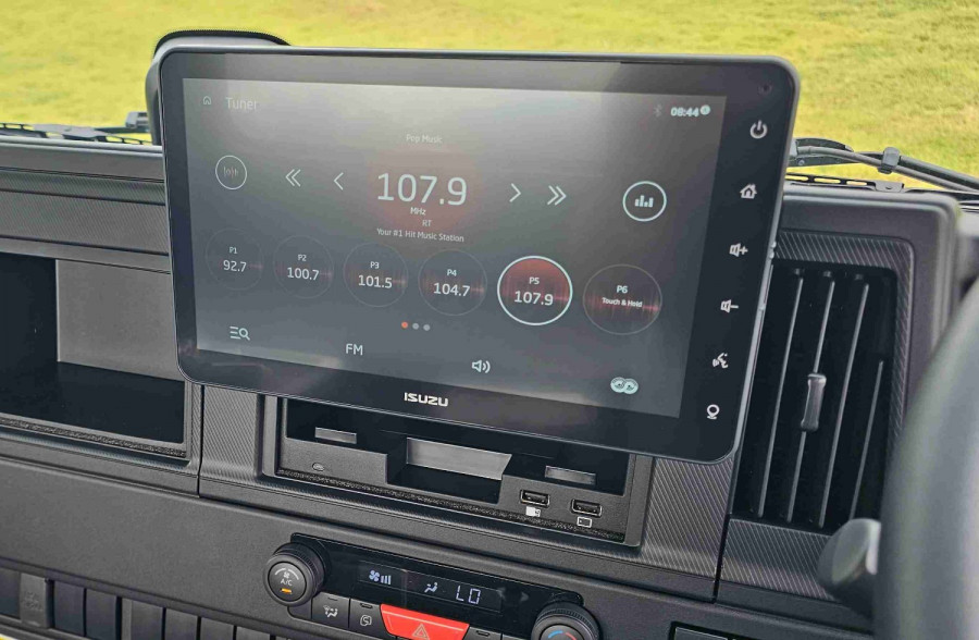 2025 Isuzu FVZ 260-300 AT R55 Cab Chassis Image 13