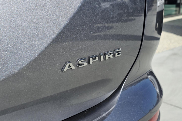 2022 MY22.5 Mitsubishi Outlander ZM Aspire SUV Image 4