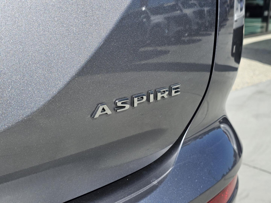 2022 MY22.5 Mitsubishi Outlander ZM Aspire SUV Image 4