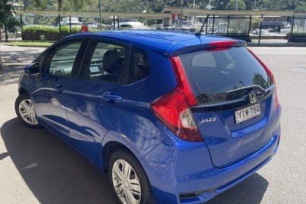 2019 Honda Jazz GF MY20 VTi Hatch Image 3