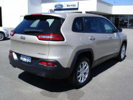 2014 MY15 Jeep Cheroke KL  Sport Wagon