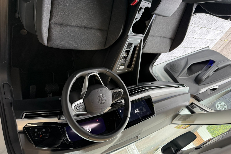 2024 Volkswagen Golf 8 110TSI Life Hatch Image 35