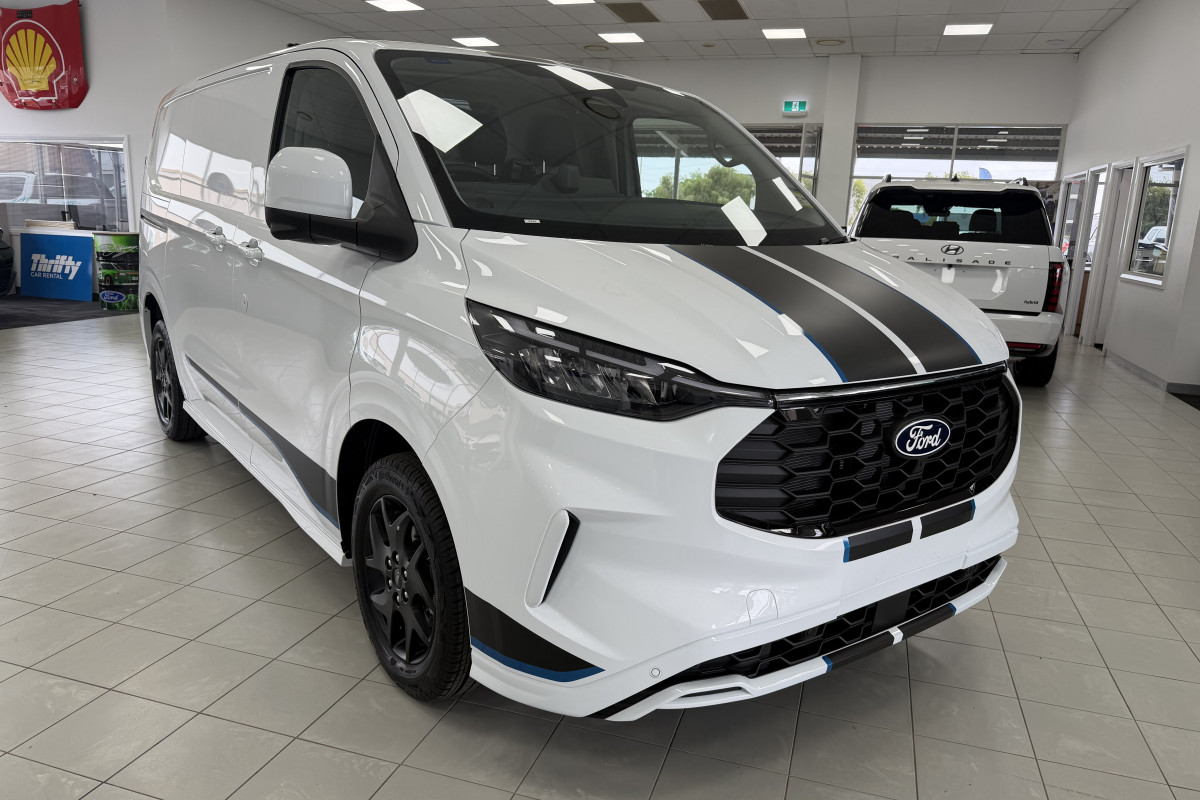 2026 MY27 Ford Transit Custom AV Sport SWB Van