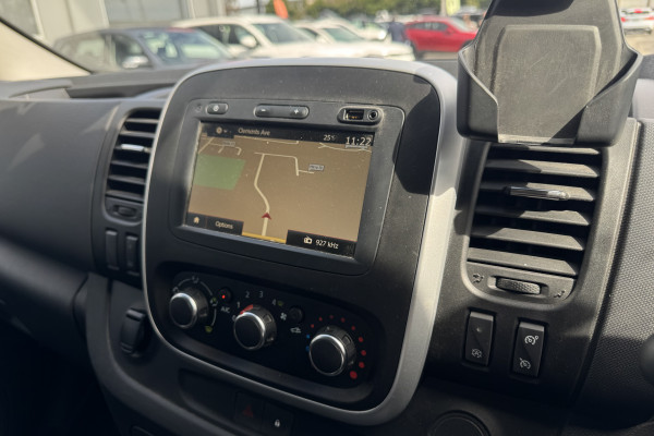 2022 Mitsubishi Express SN GLX+ Van Image 27