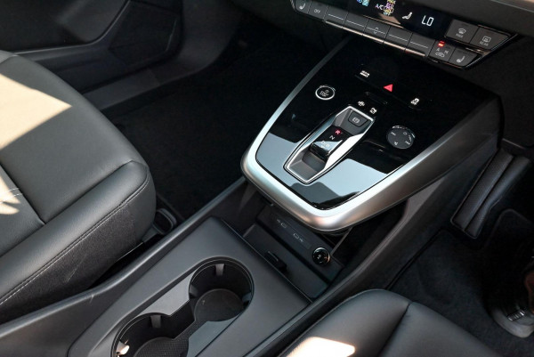 2025 MY26 Audi Q4 e-tron F4 45 SUV image 28