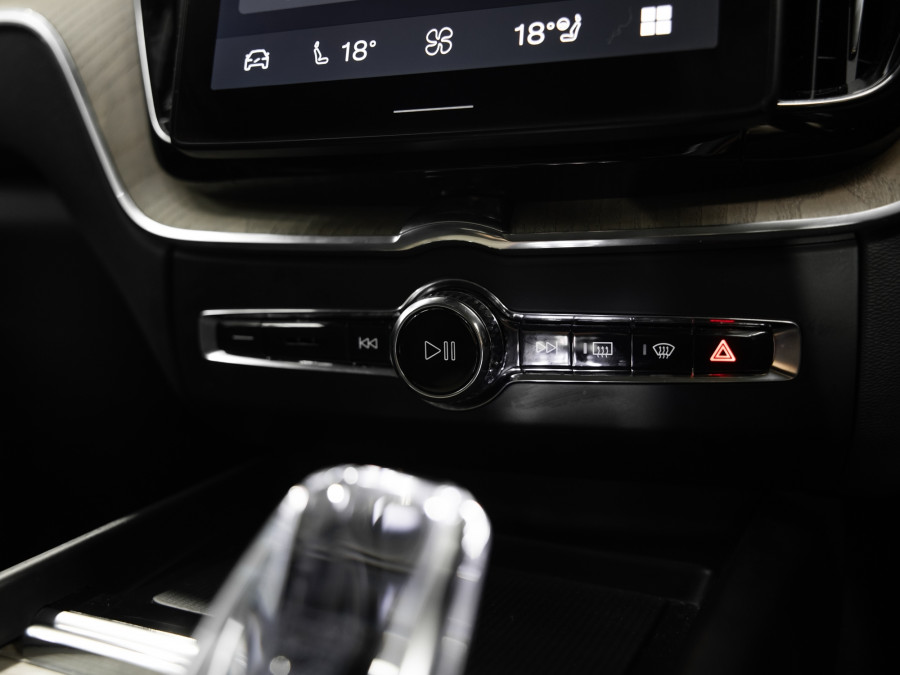 2026 Volvo XC60 UZ B5 Plus 2L Mild Hybrid AWD SUV Image 14