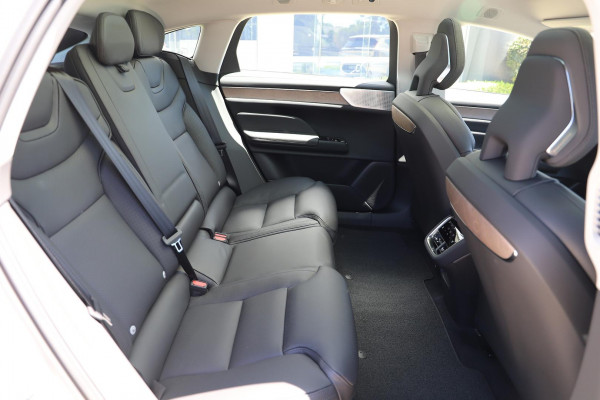 2025 MY26 Volvo ES90  Ultra Single Motor Sedan Image 12
