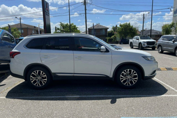 2015 MY16 Mitsubishi Outlander ZK LS Wagon