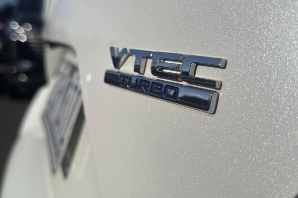2016 Honda Civic 10th Gen VTi-L Sedan Image 9