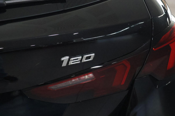 2026 BMW 1 Series F70 120 M Sport Hatch image 4