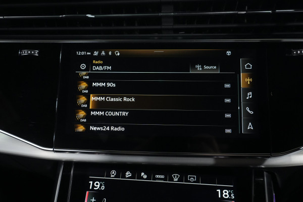 2021 Audi SQ8 F1 TDI SUV image 25