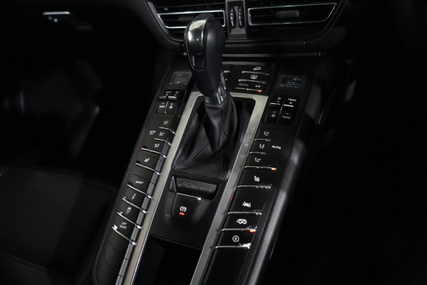 2021 Porsche Macan GTS SUV Image 16