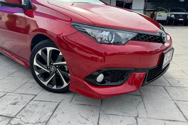 2018 Toyota Corolla ZRE182R SX Hatch