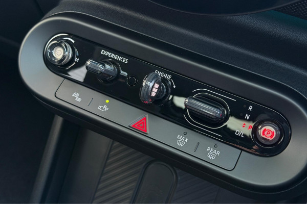 2026 MINI Cooper F66 C Classic Hatch image 9