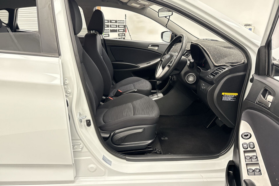 2018 MY19 Hyundai Accent RB6 Sport Hatch Image 19