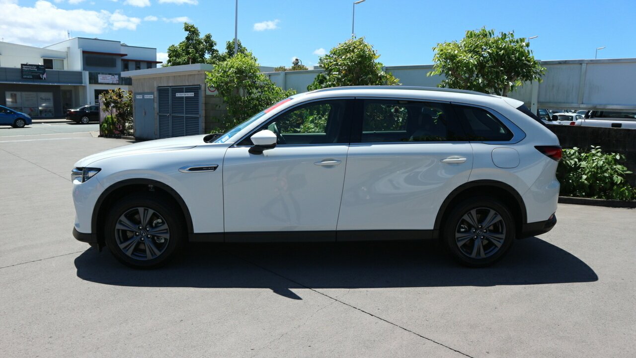 2024 Mazda CX-80 KL D50e Touring SUV Image 4