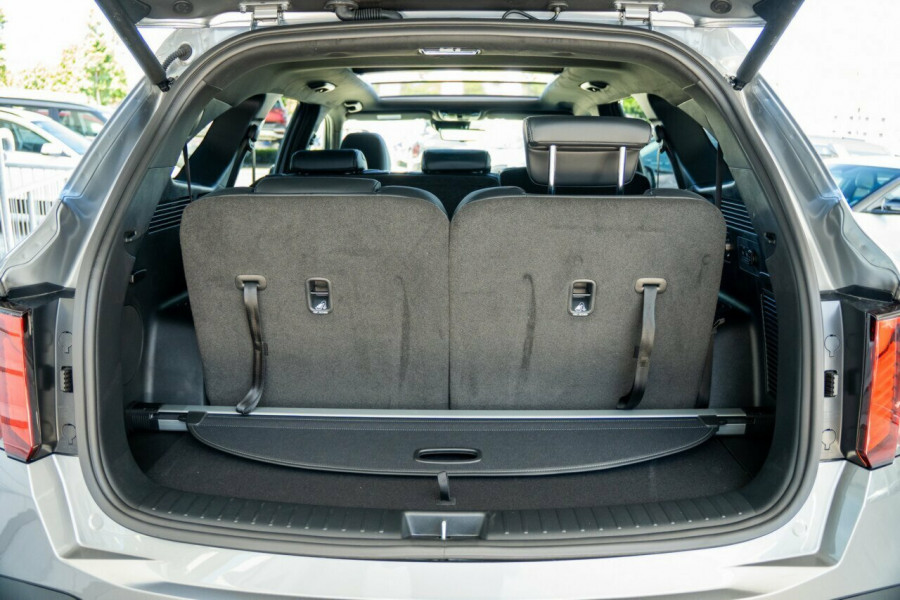 2025 Kia Sorento MQ4 PE HEV GT-Line SUV Image 8