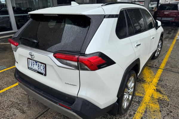 2022 Toyota RAV4 MXAA52R Cruiser SUV Image 7