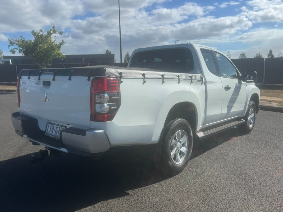 2022 MY23 Mitsubishi Triton MR GLX+ Ute Image 3