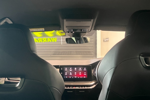 2022 Skoda Octavia NX RS Sedan Image 10