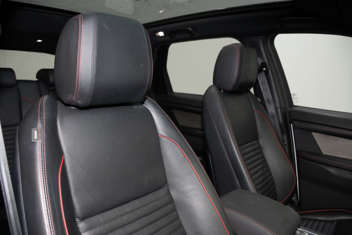 2020 Land Rover Discovery Sport SE SUV