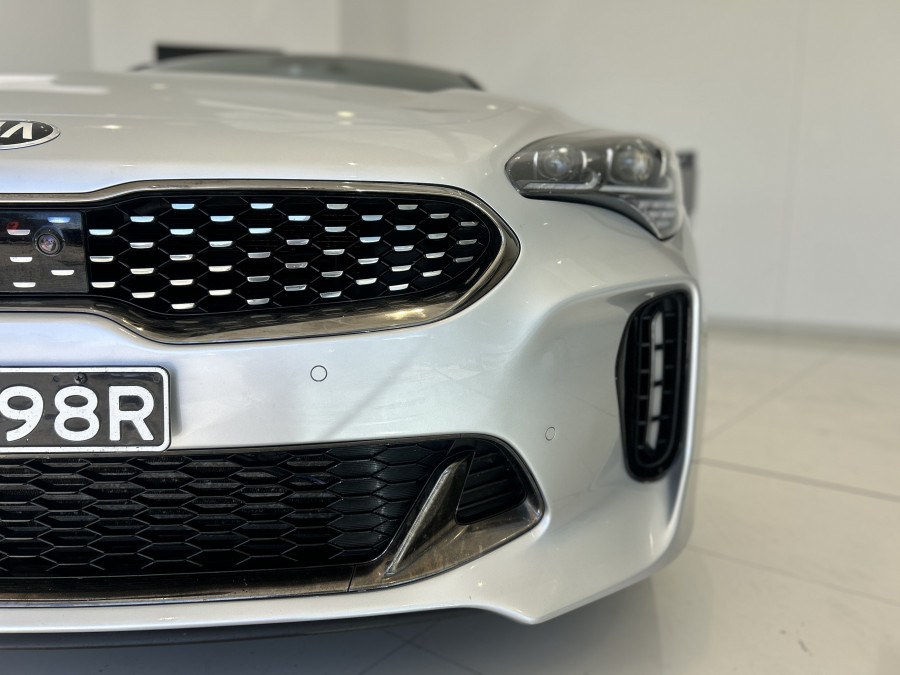 2017 MY18 Kia Stinger CK GT Coupe Image 3