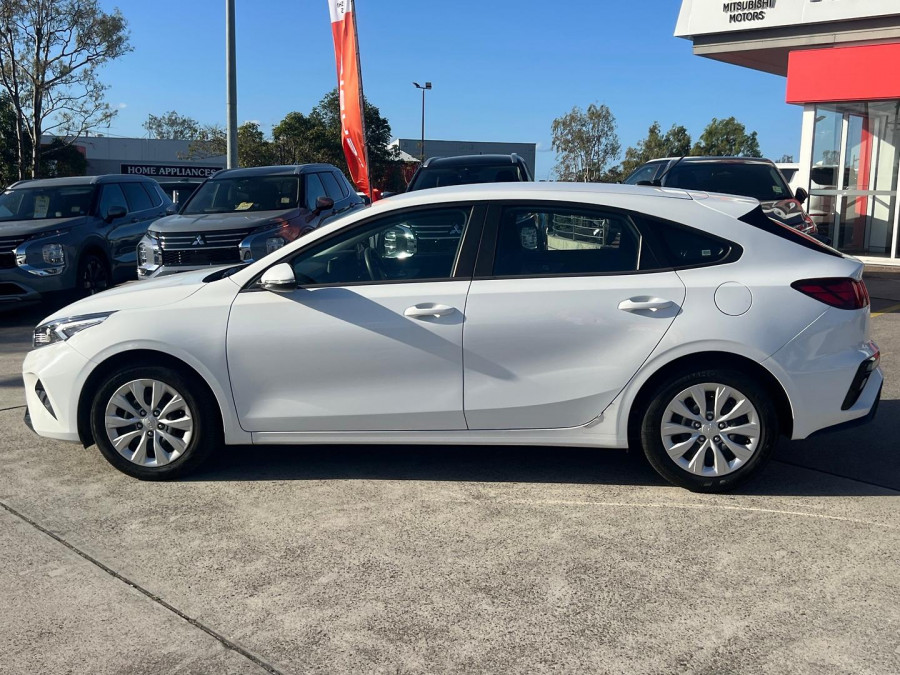 2023 MY24 Kia Cerato BD S Hatch Image 7