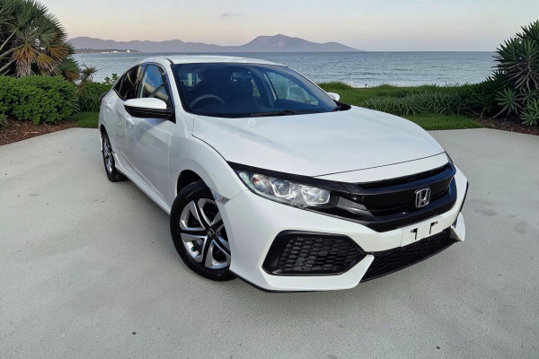 2018 Honda Civic 10th Gen VTi Hatch Image 1