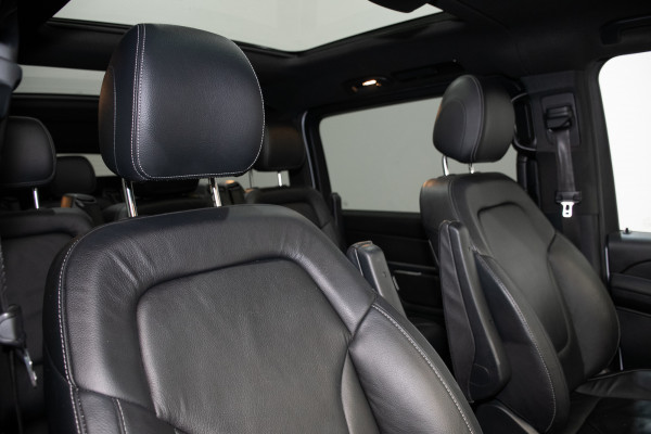 2022 Mercedes-Benz V-Class V250 d Avantgarde People Mover Image 5