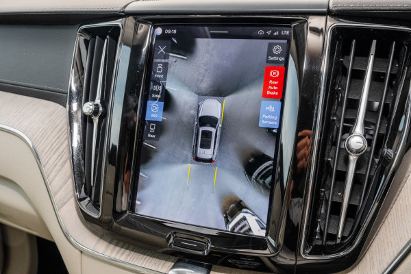 2022 Volvo XC60 UZ B5 Inscription SUV image 15