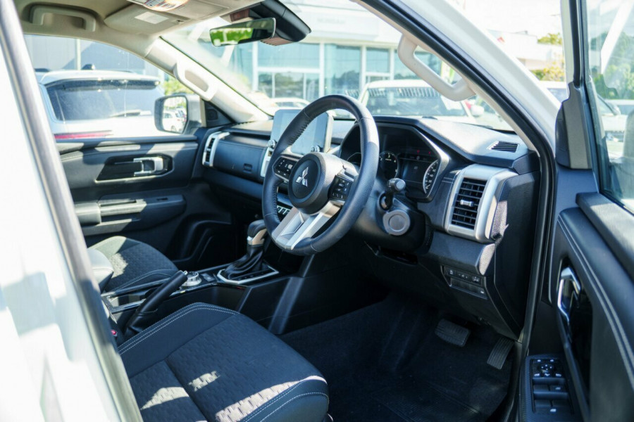 2023 MY24 Mitsubishi Triton MV GLS Ute Image 15
