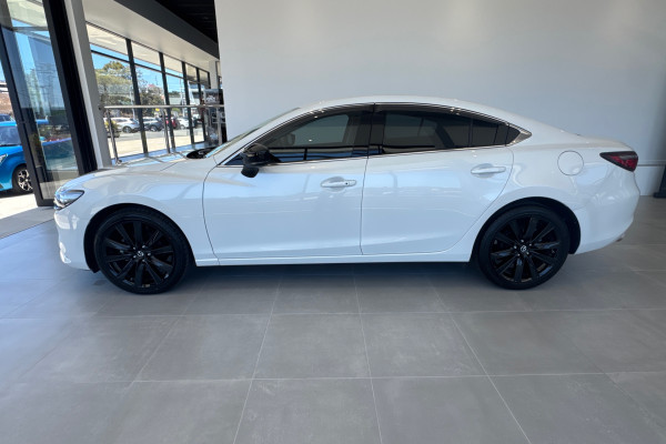 2024 Mazda 6 GL Series GT Sedan Image 3