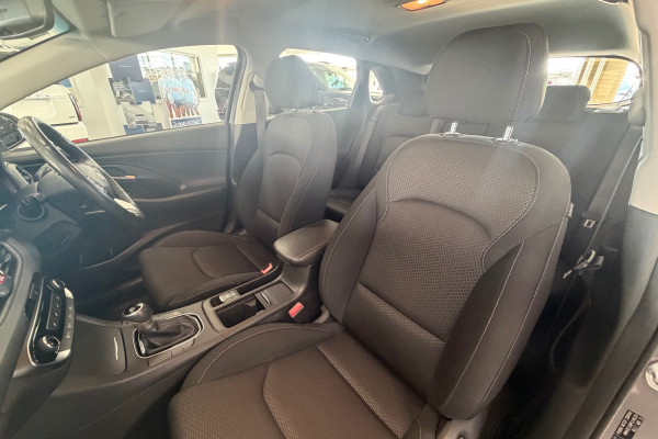 2023 Hyundai i30 PD.V4  Hatch Image 18