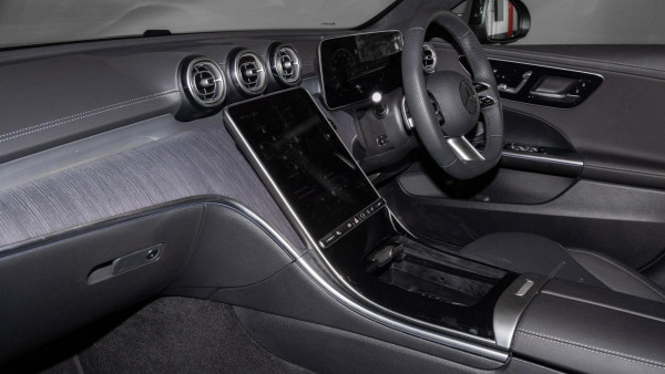 2026 Mercedes-Benz C-Class W206 C200 Sedan image 8