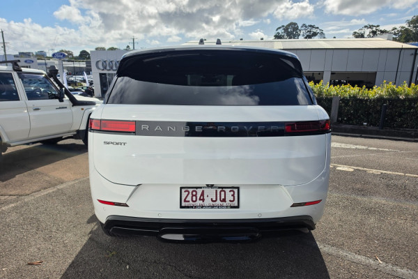 2023 MY24 Land Rover Range Rover Sport L461 D300 Dynamic SE SUV Image 8